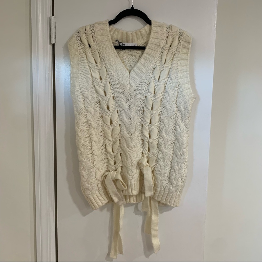 Zara Cable Knit Tie Detail Cream Sweater Vest Size Small Holiday Winter Preppy - Picture 2 of 10